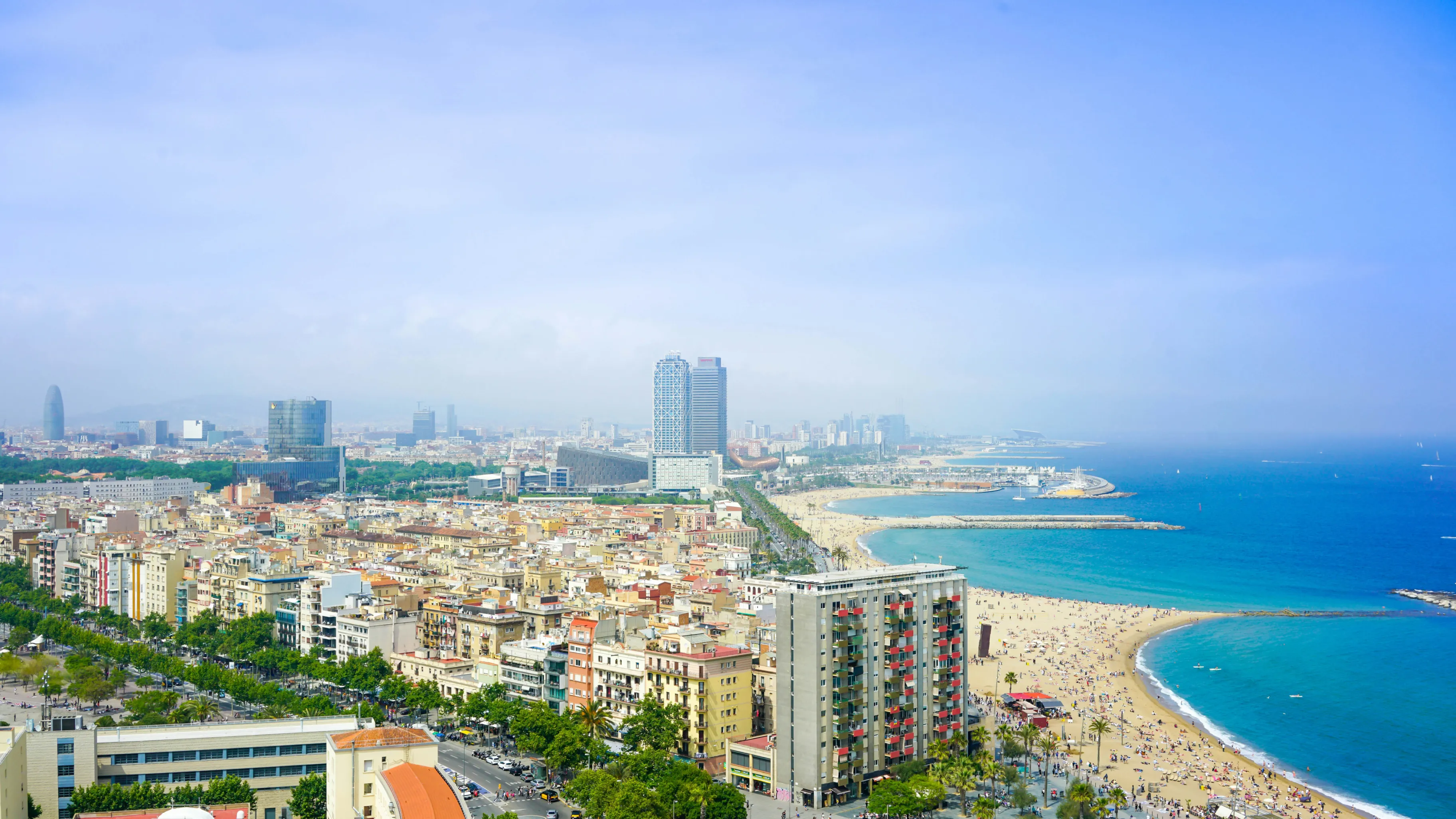 Barcelona city and Vila Olímpica